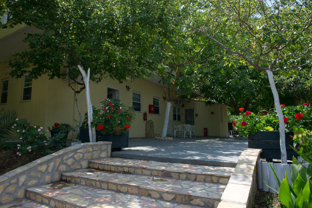 Soldatos Rooms Marantochori Экстерьер фото
